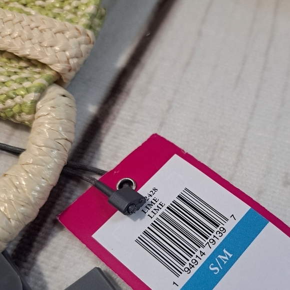 Vince Camuto Woven Belt Size Small Medium - Picture 4 of 6